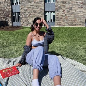 Meet your Posher, Inayah